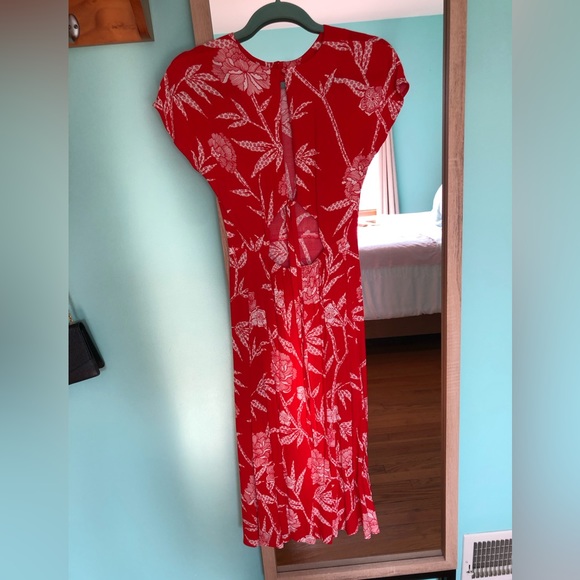 Warehouse London Dress, Floral Red Print, Size 2 - Picture 7 of 9